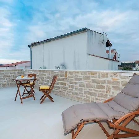 Prázdninový dům Holiday In Privlaka - Zadar Riviera 41336 Privlaka (Zadar)
